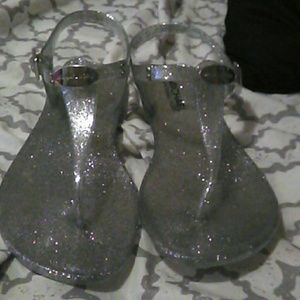 💥EUC Michael Kors Silver Plated Jelly Sandals 6